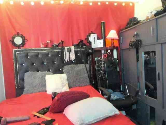 Ameliemartinez webcam