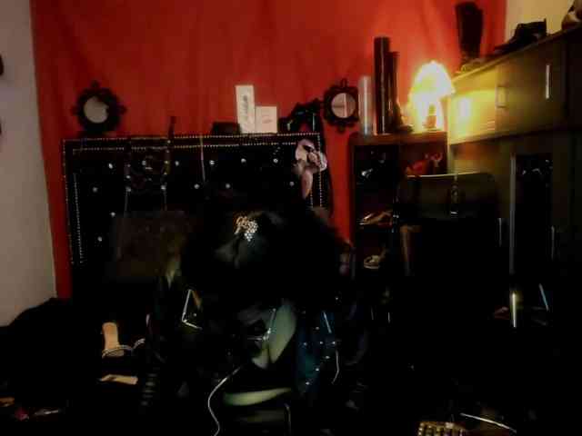 Ameliemartinez webcam