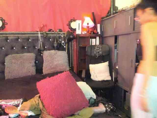 Ameliemartinez webcam