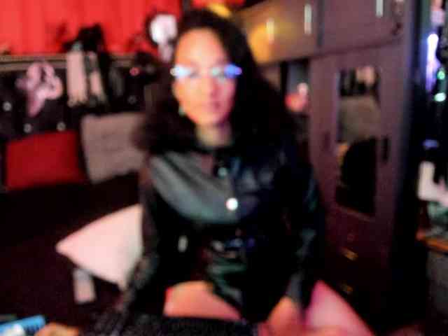 Ameliemartinez webcam