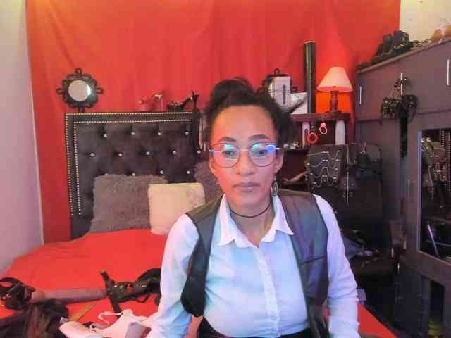 Ameliemartinez Ameliemartinez