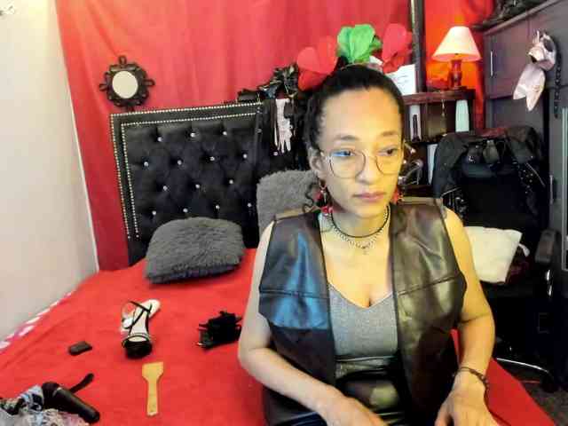 Ameliemartinez webcam