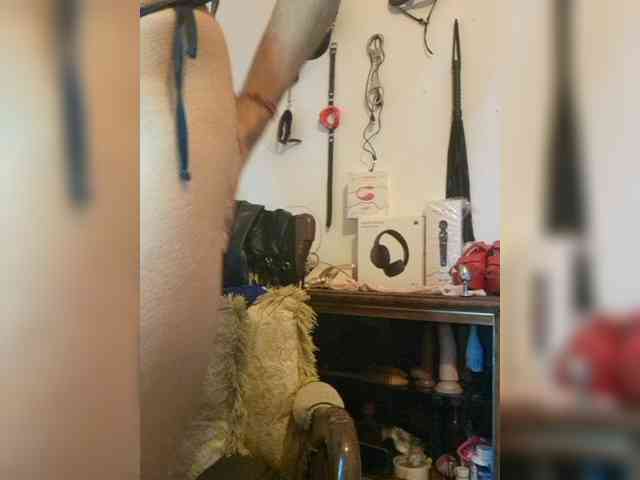 Ameliemartinez webcam