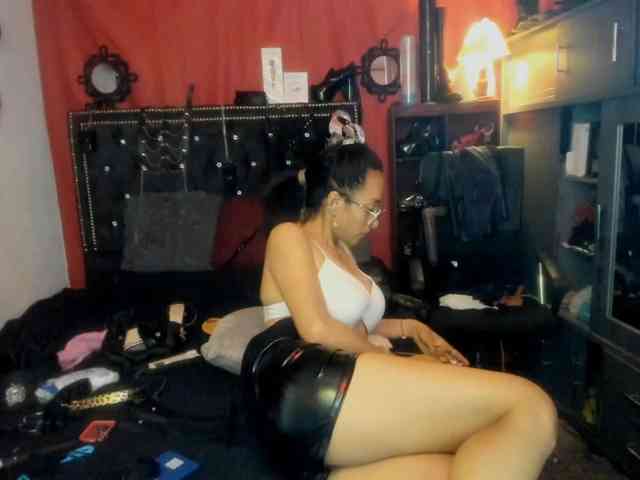 Ameliemartinez webcam