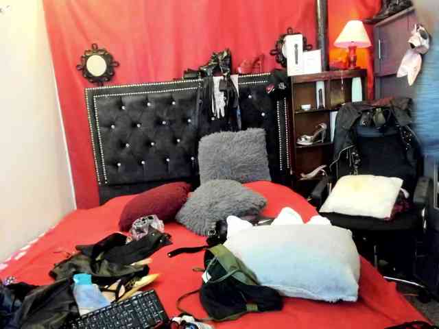 Ameliemartinez webcam