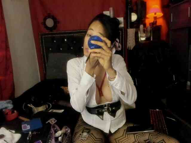 Ameliemartinez webcam