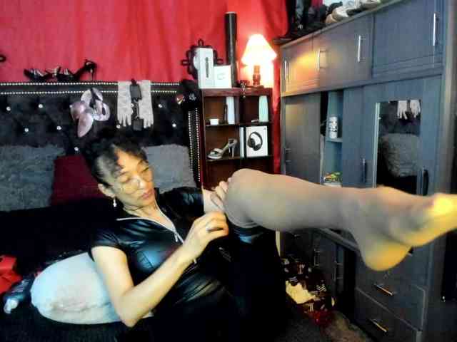 Ameliemartinez webcam