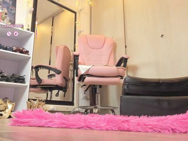 AlexiaSilver live cam on BongaCams