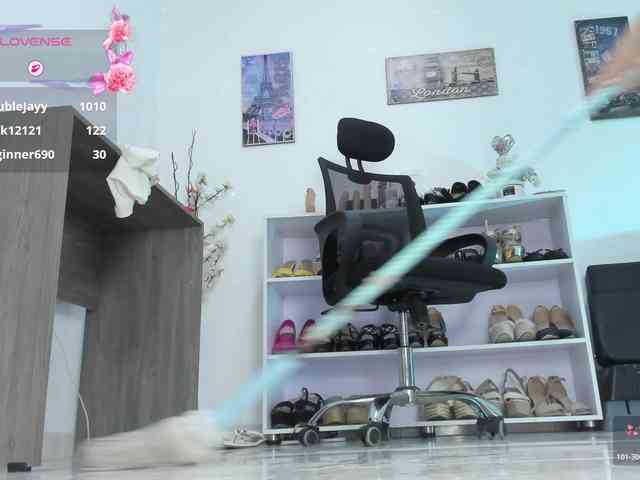 AlexiaSilver webcam