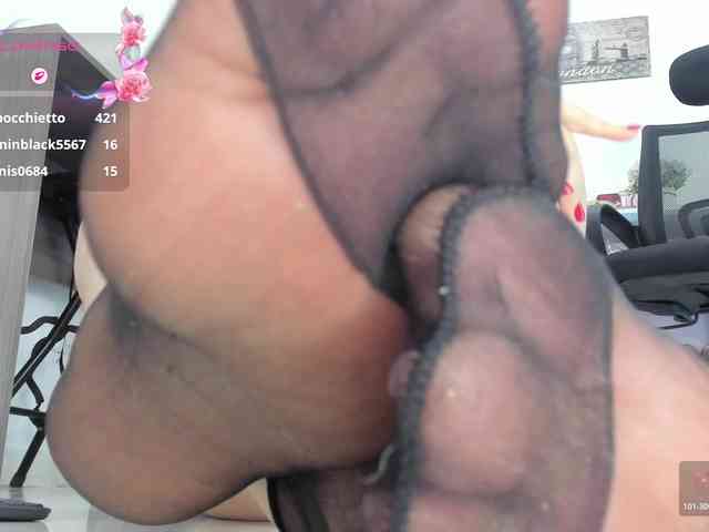 AlexiaSilver webcam