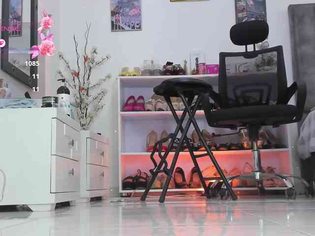 AlexiaSilver webcam