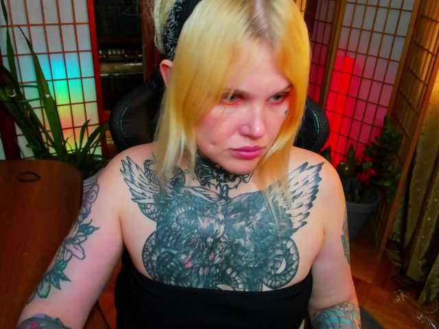 sansevieria live cam on BongaCams