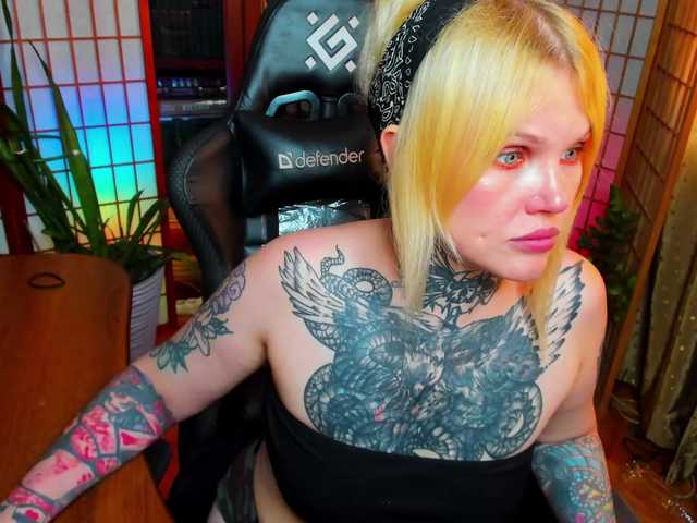 sansevieria live cam on BongaCams
