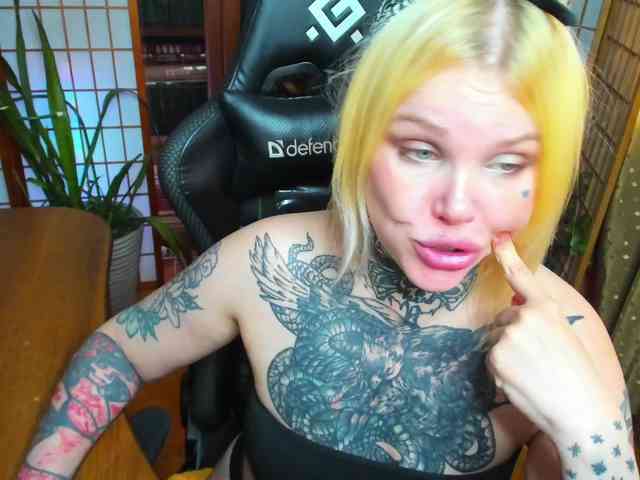 Model: HellGa