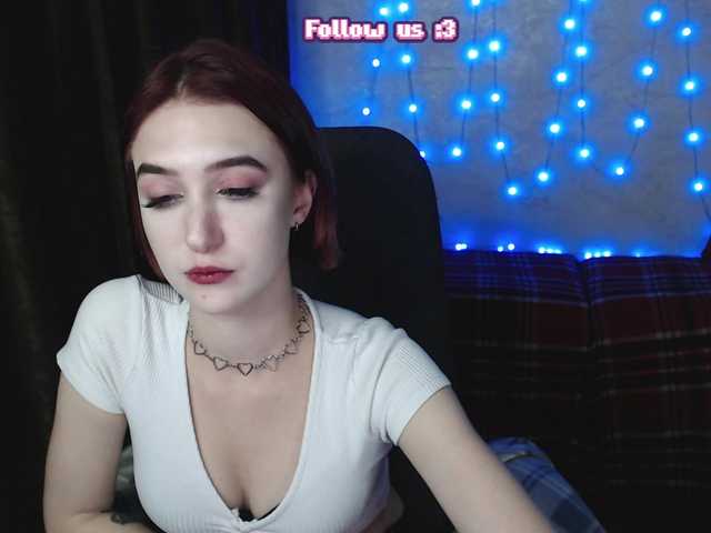 lust444money live cam on BongaCams