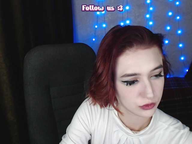 lust444money live cam on BongaCams