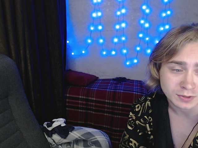lust444money live cam on BongaCams