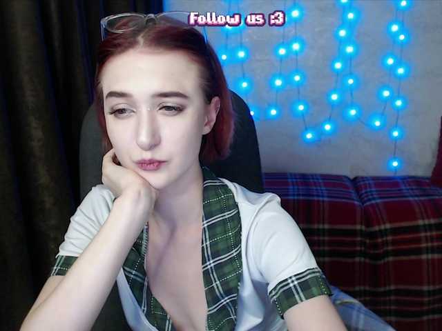 lust444money live cam on BongaCams