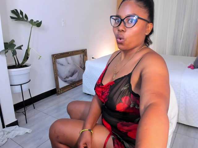 irissmoon777 live cam on BongaCams