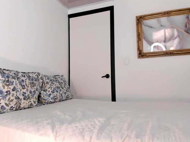 irissmoon777 live webcam show