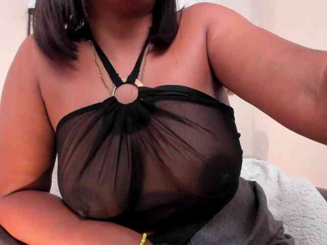 irissmoon777 webcam