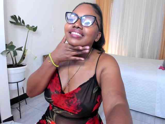 irissmoon777 webcam