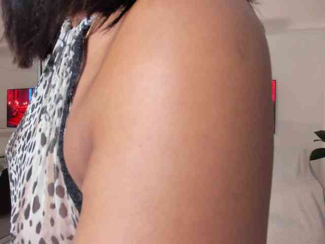 Modelo: irissmoon777