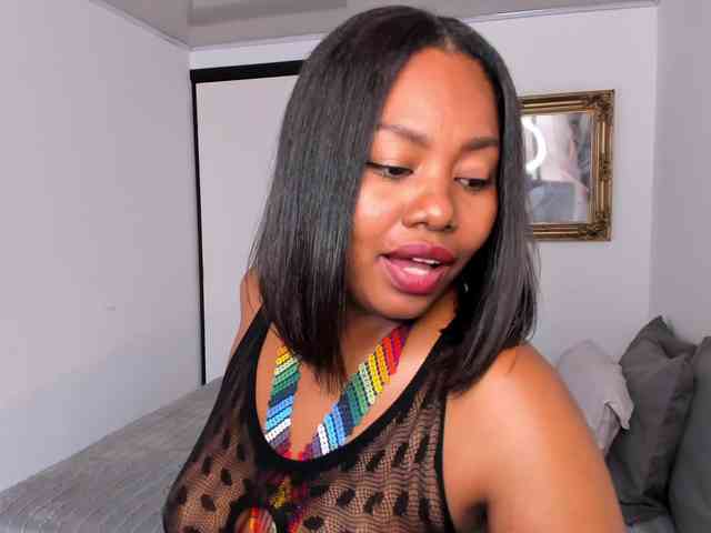 irissmoon777 webcam