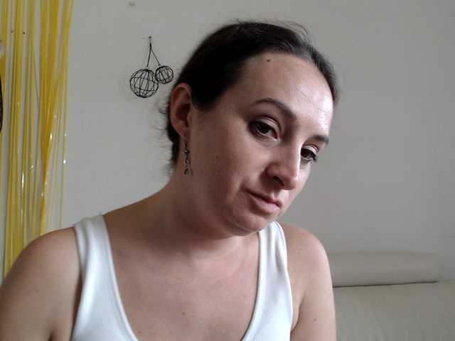 UWillMarryMyAss live cam on BongaCams