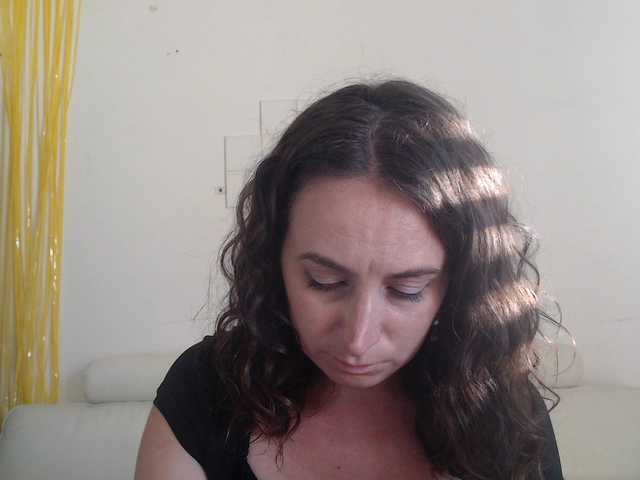 UWillMarryMyAss live cam on BongaCams