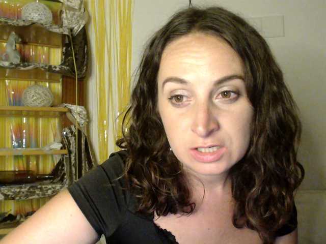UWillMarryMyAss live webcam show
