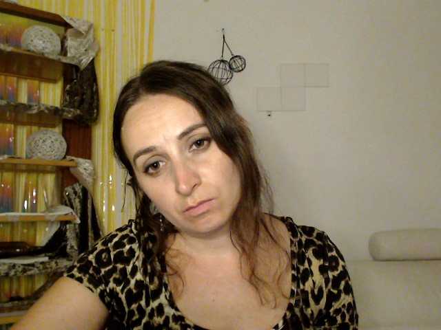 UWillMarryMyAss live cam on BongaCams