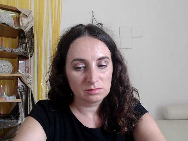 UWillMarryMyAss live webcam show