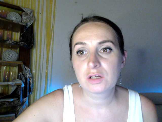 UWillMarryMyAss live cam on BongaCams