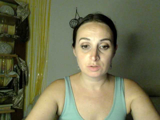 UWillMarryMyAss live cam on BongaCams