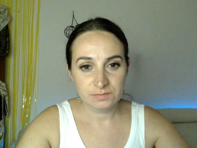 UWillMarryMyAss live cam on BongaCams