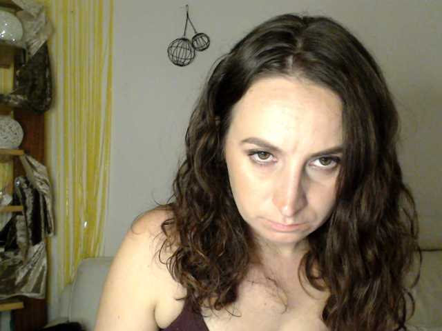 UWillMarryMyAss live cam preview