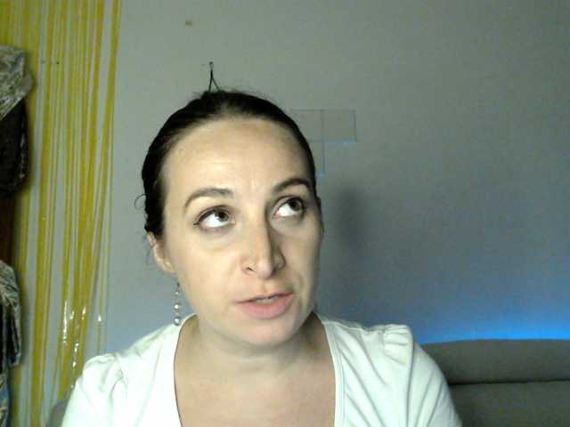 UWillMarryMyAss live cam on BongaCams