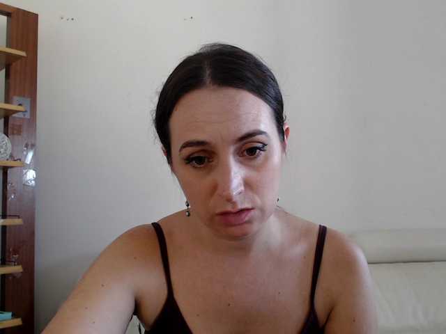 UWillMarryMyAss live cam on BongaCams