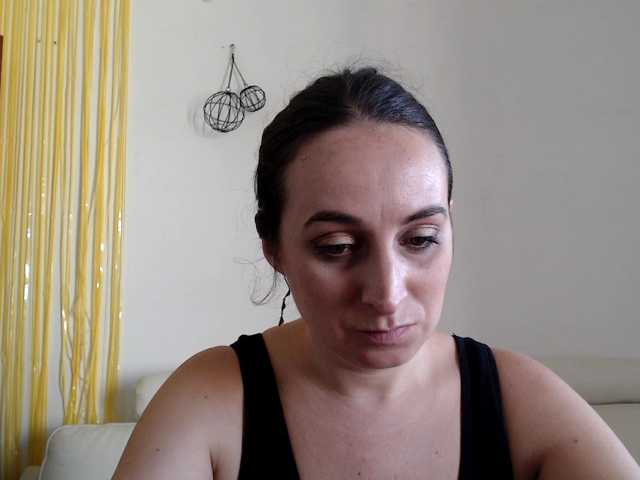 UWillMarryMyAss live cam on BongaCams