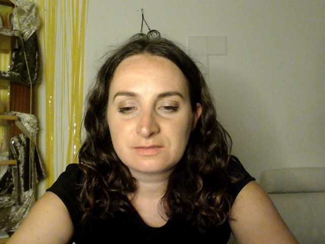 UWillMarryMyAss live cam on BongaCams