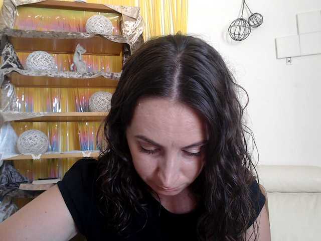 UWillMarryMyAss live cam on BongaCams