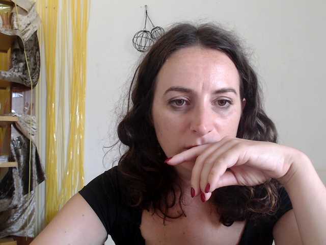 UWillMarryMyAss live webcam show