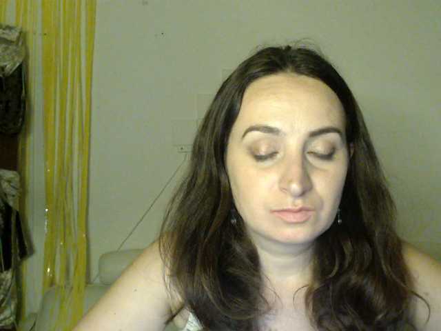UWillMarryMyAss live cam on BongaCams