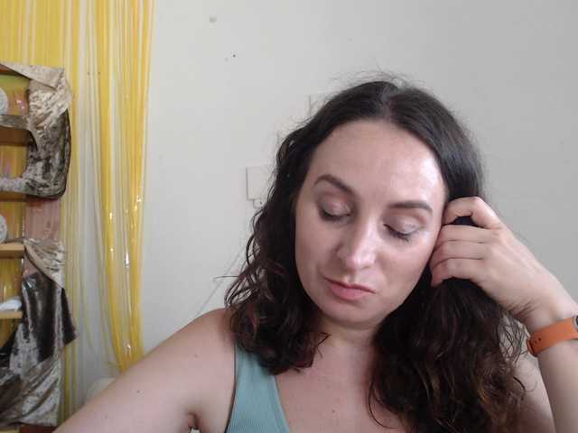 UWillMarryMyAss live cam on BongaCams