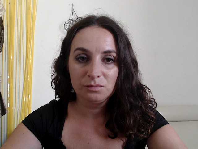 UWillMarryMyAss live cam on BongaCams