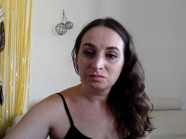 UWillMarryMyAss live cam preview