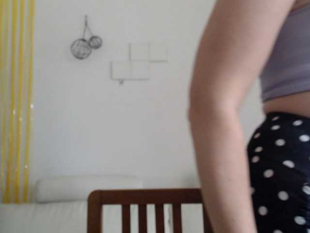 UWillMarryMyAss live cam on BongaCams