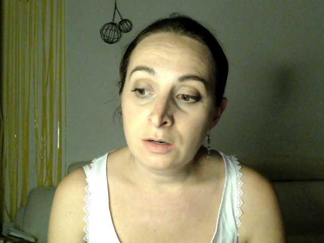 UWillMarryMyAss live cam on BongaCams