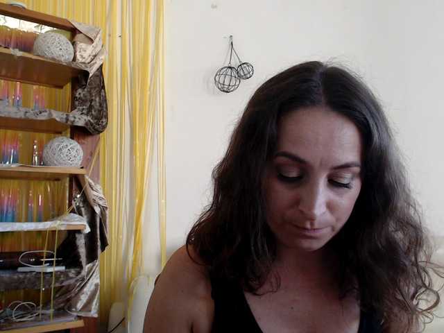 UWillMarryMyAss live cam preview